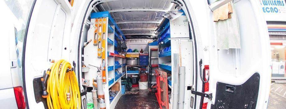 Willems Tecno Kortenberg - uw vakman voor verwarming, sanitair, airco en zonnepanelen Binnenkant dienstvoertuig van Willems Tecno - vakman - Kortenberg